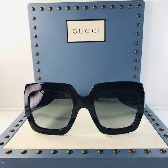 💯 - New authentic- Gucci Black Gg0102s - 001 Oversized Glitter Sunglasses - Picture 2 of 14